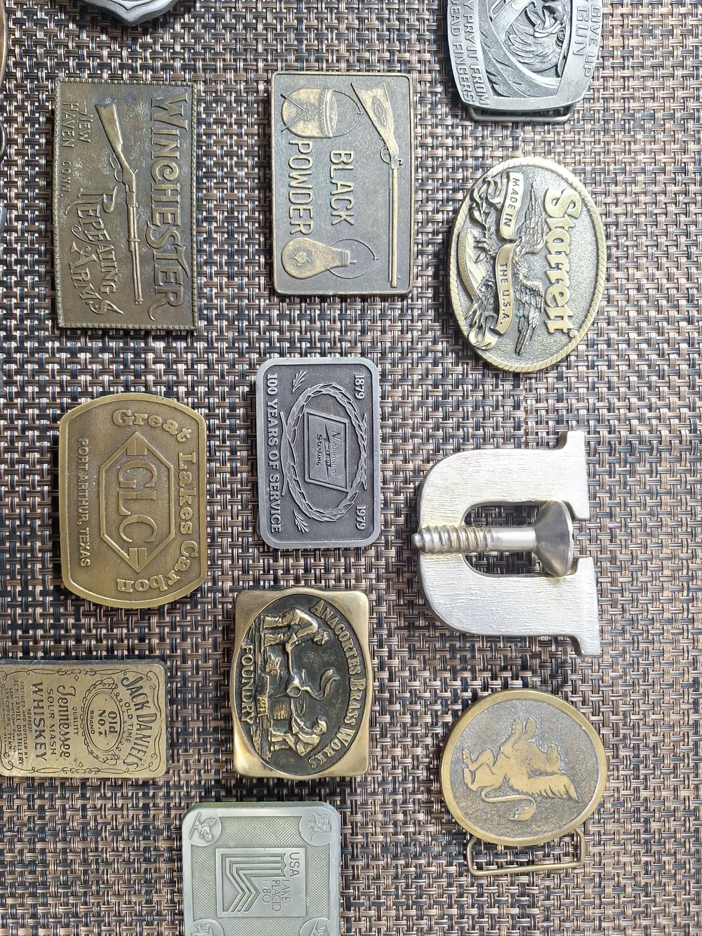 Vintage 19 Belt Buckle Lot-Winchester-Gun-Pistol- Eagle-New YORK-MADE IN USA-JD